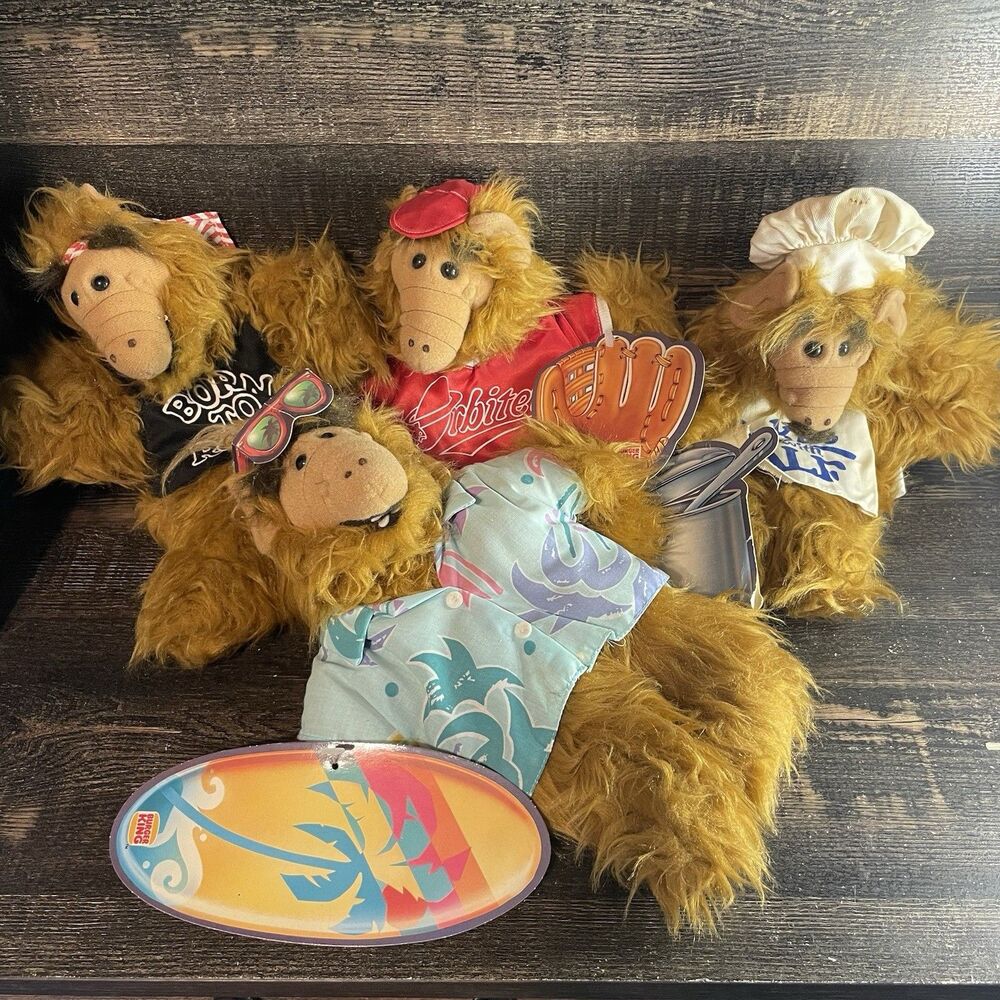 1988 Burger King “ The Many Faces Of ALF” Hand Puppet Lot Of 4 Complete Set